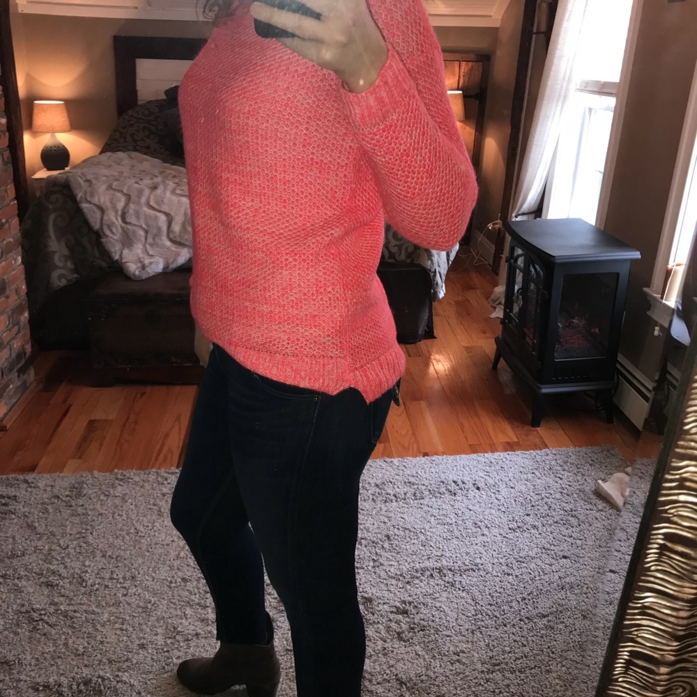 Sweater - Picture 6 of 6